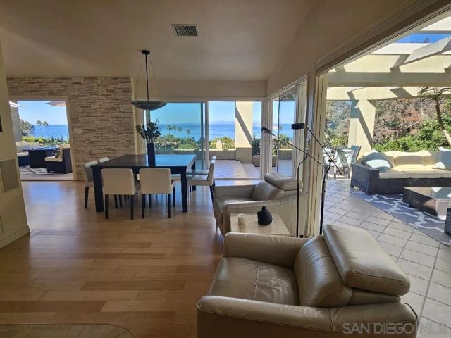 7275 Via Capri, La Jolla, CA 92037