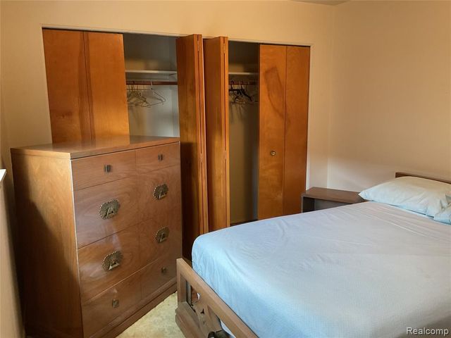 18535 Marquette Street, Roseville, MI 48066