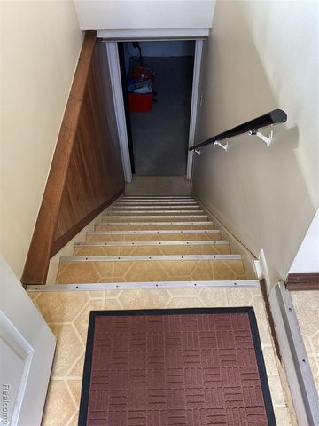 18535 Marquette Street, Roseville, MI 48066