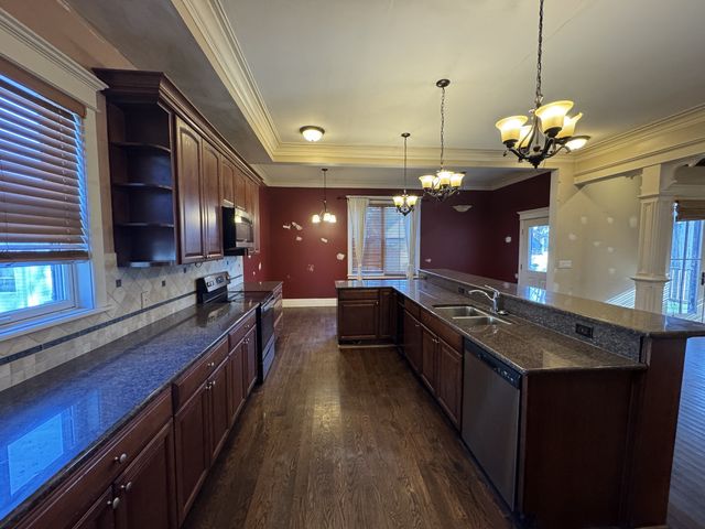 1009 Walter Street, Lemont, IL 60439