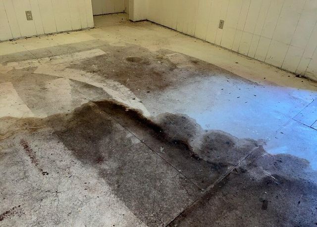 114 River Road, Miranda, CA 95553