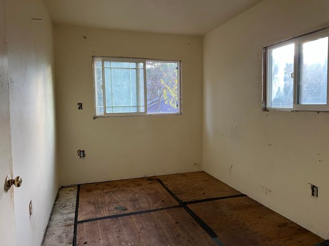 114 River Road, Miranda, CA 95553