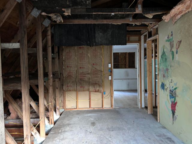 114 River Road, Miranda, CA 95553