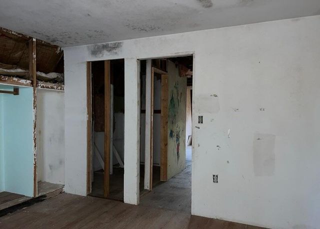 114 River Road, Miranda, CA 95553