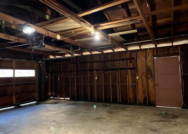 114 River Road, Miranda, CA 95553