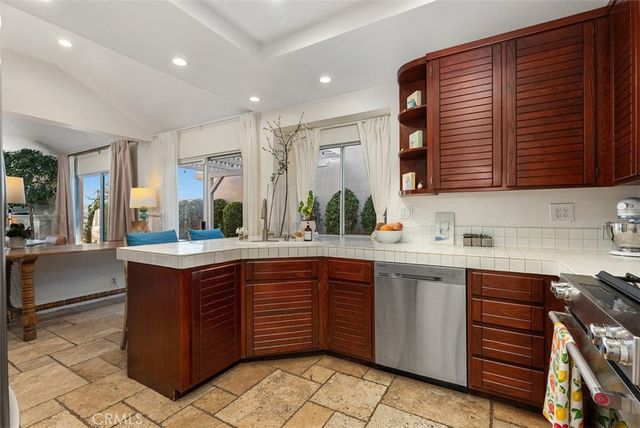 24 Cormorant, Newport Beach, CA 92660