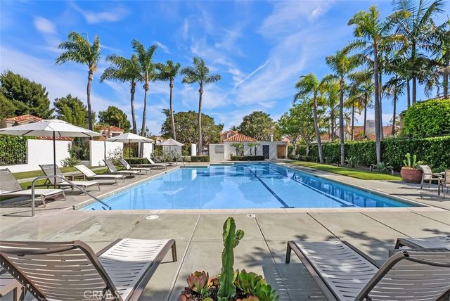 24 Cormorant, Newport Beach, CA 92660