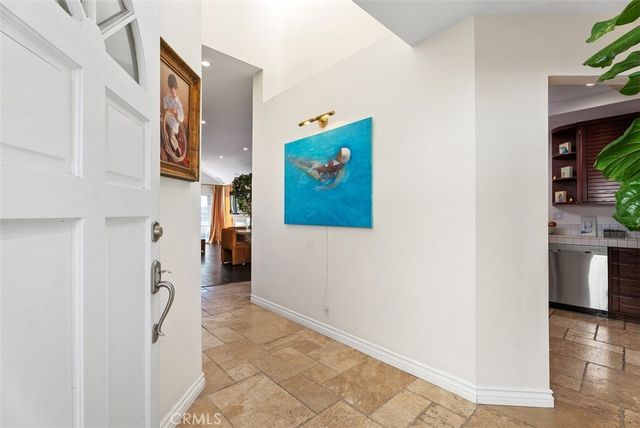 24 Cormorant, Newport Beach, CA 92660