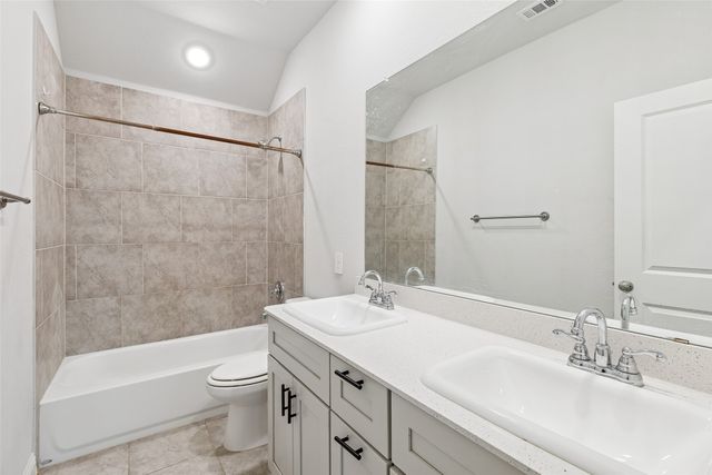 1053 Norias Drive, Forney, TX 75126