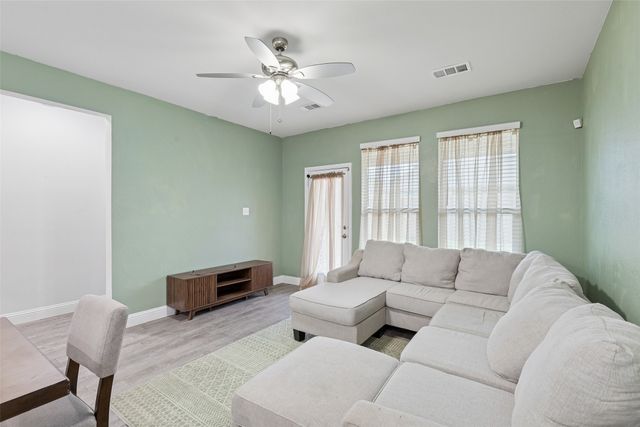 1053 Norias Drive, Forney, TX 75126