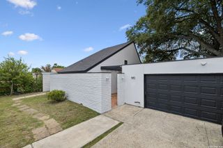 4110 BAY OAKS DR, San Antonio, TX 78240