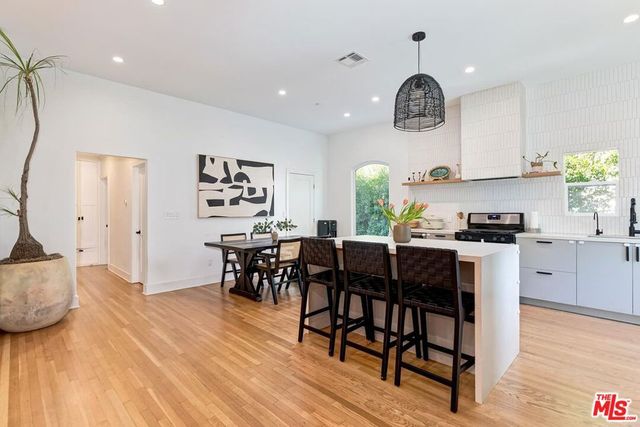 465 N Croft Avenue, Los Angeles, CA 90048