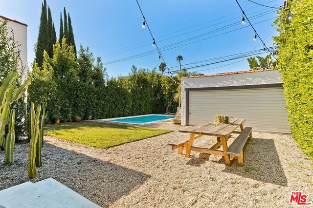 465 N Croft Avenue, Los Angeles, CA 90048