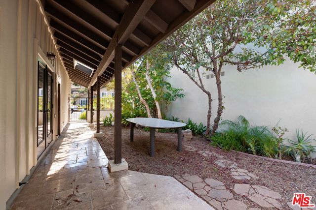 30712 Lakefront Drive, Agoura Hills, CA 91301