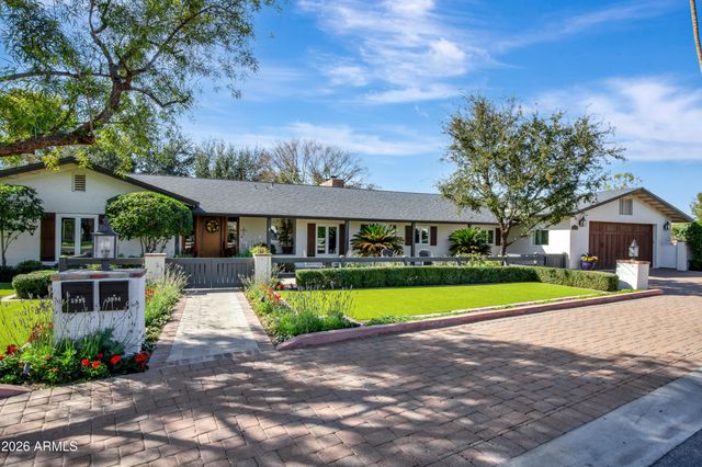 5994 E ORANGE BLOSSOM Lane, Phoenix, AZ 85018