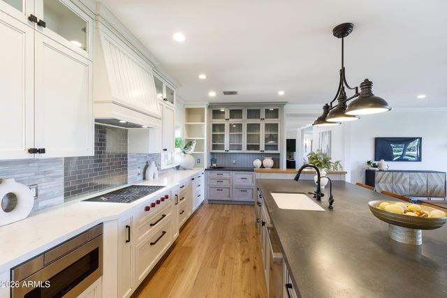 5994 E ORANGE BLOSSOM Lane, Phoenix, AZ 85018