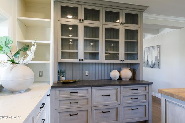 5994 E ORANGE BLOSSOM Lane, Phoenix, AZ 85018