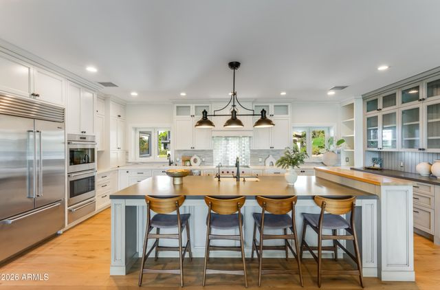 5994 E ORANGE BLOSSOM Lane, Phoenix, AZ 85018