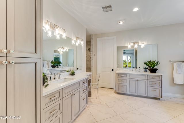 5994 E ORANGE BLOSSOM Lane, Phoenix, AZ 85018