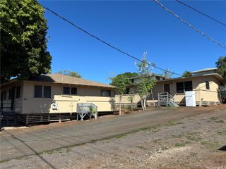 3420 & 3422 Salt Lake Boulevard, Honolulu, HI 96818