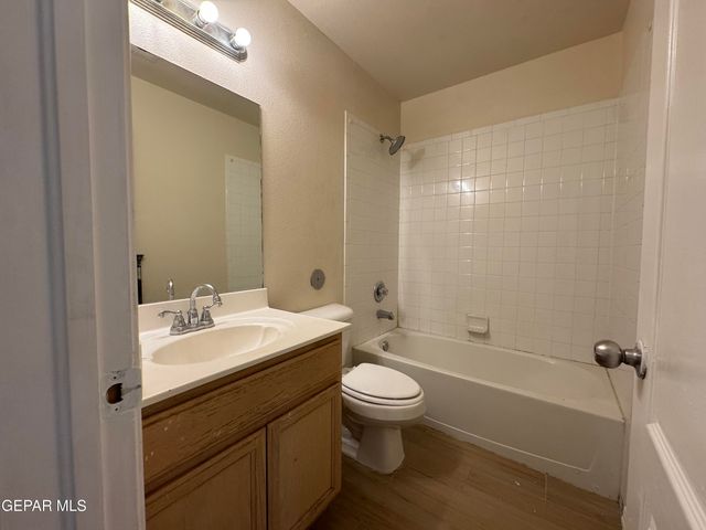 13098 Oscar Chacon Street, San Elizario, TX 79849