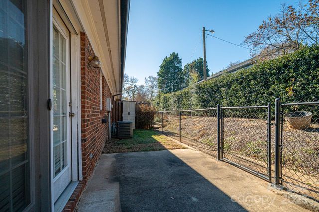 1212 E Franklin Boulevard D, Gastonia, NC 28054