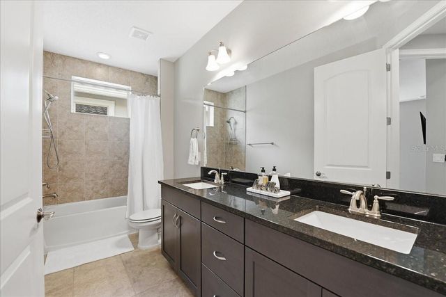 13857 LARKTON LANE, Orlando, FL 32832