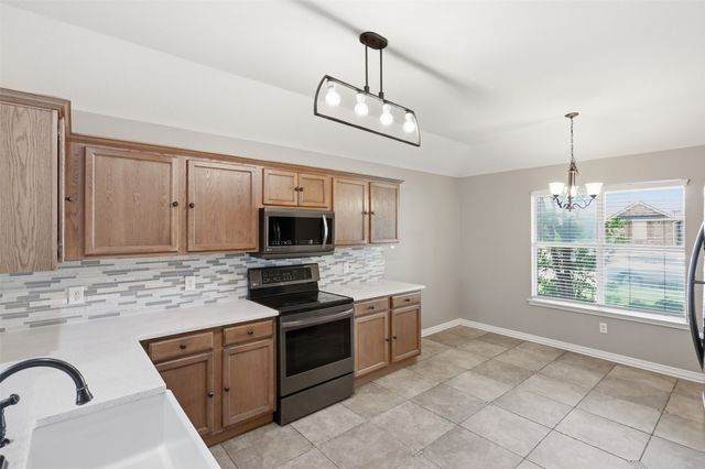 111 Shadybrook Drive, Wylie, TX 75098