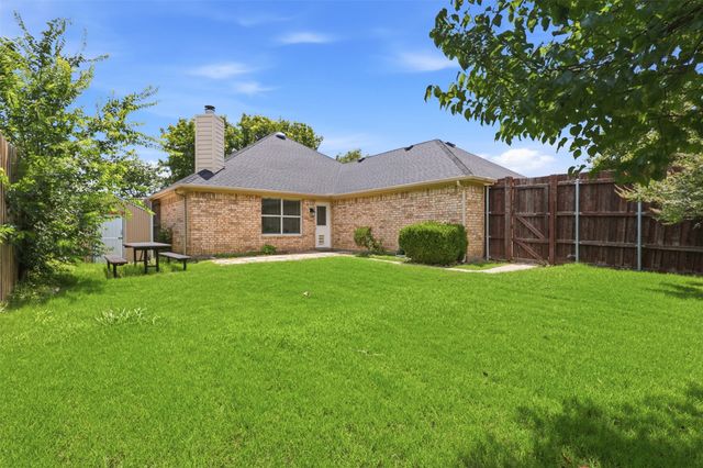 111 Shadybrook Drive, Wylie, TX 75098