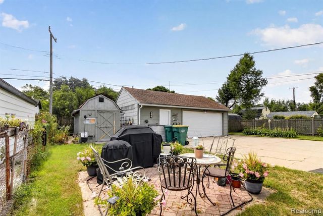 1287 Hunter Avenue, Ypsilanti, MI 48198