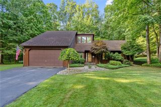 19 River Runne, Schroeppel, NY 13132