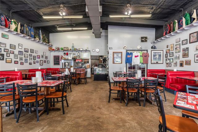 204 W Front Street, Blossom, TX 75416