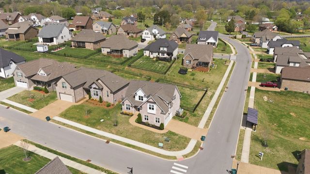 200 Ernest Dr, Lebanon, TN 37087
