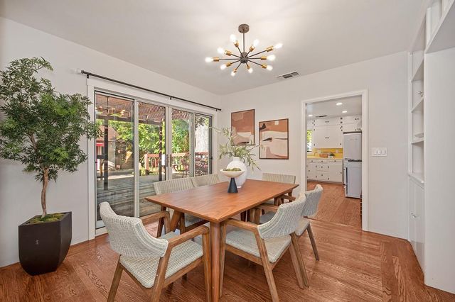 1881 7th Ave, Sacramento, CA 95818
