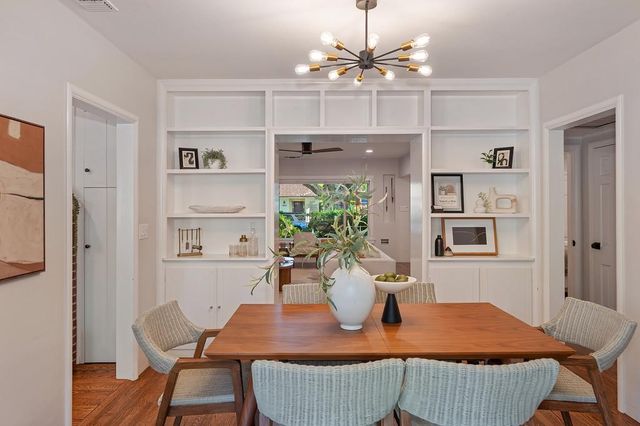 1881 7th Ave, Sacramento, CA 95818