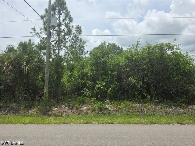 20TH AVE NE, Naples, FL 34120
