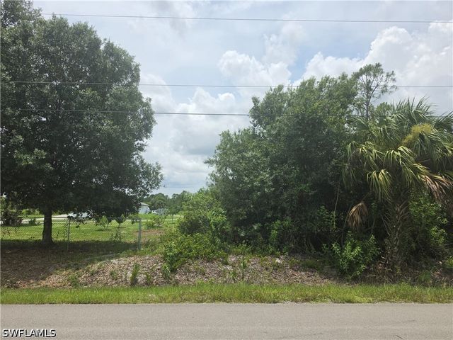 20TH AVE NE, Naples, FL 34120