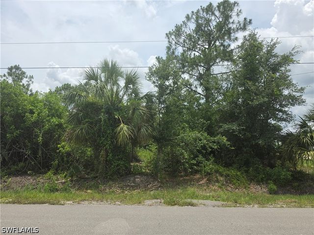 20TH AVE NE, Naples, FL 34120