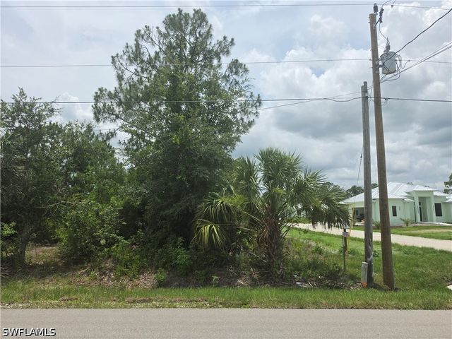 20TH AVE NE, Naples, FL 34120