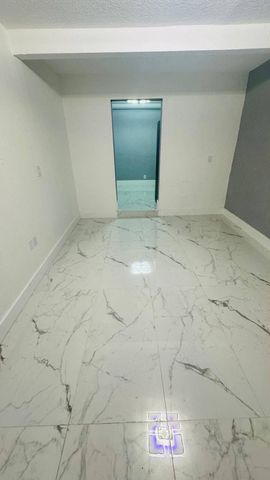 872 HARTH Drive, West Palm Beach, FL 33415