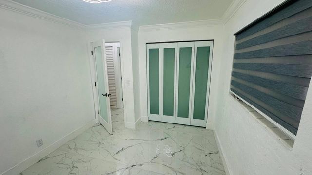 872 HARTH Drive, West Palm Beach, FL 33415