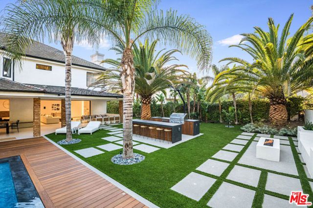 25879 Chalmers Place, Calabasas, CA 91302