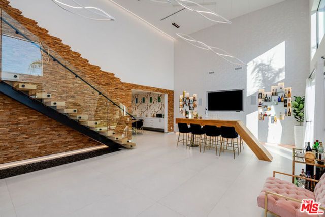 25879 Chalmers Place, Calabasas, CA 91302