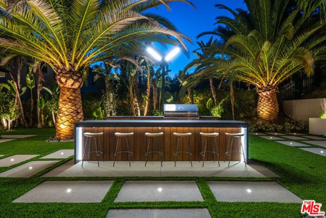 25879 Chalmers Place, Calabasas, CA 91302