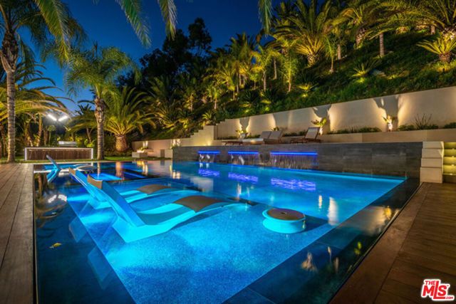 25879 Chalmers Place, Calabasas, CA 91302