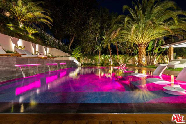 25879 Chalmers Place, Calabasas, CA 91302