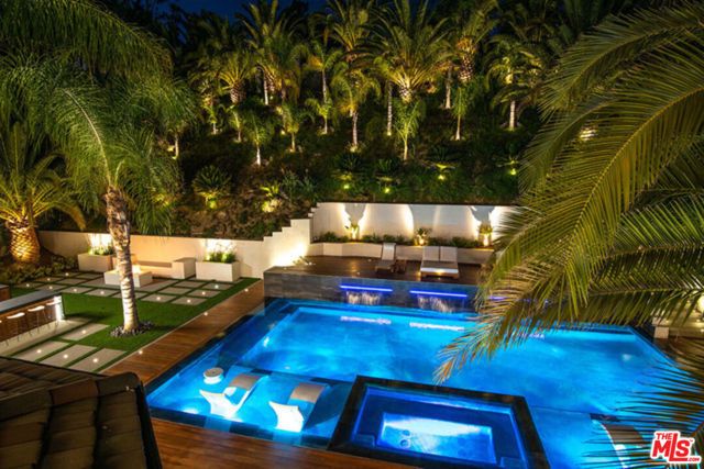 25879 Chalmers Place, Calabasas, CA 91302