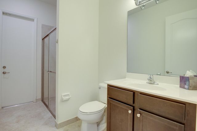 8985 Gulf Run Way, Lake Worth, FL 33467