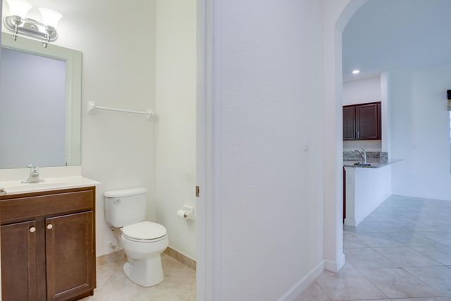 8985 Gulf Run Way, Lake Worth, FL 33467