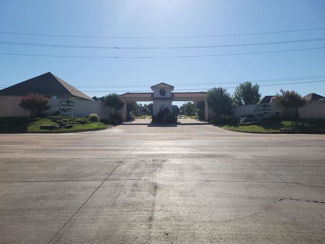 1601 NW 37th st., Lawton, OK 73505
